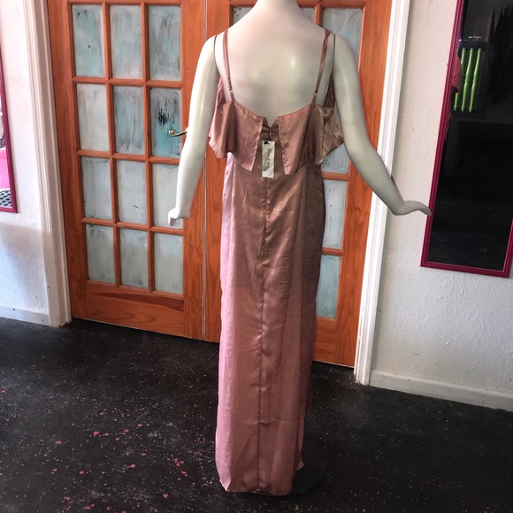 Strut and Bolt Dress Bridesmaid Wedding Dress - Picture 3 of 13